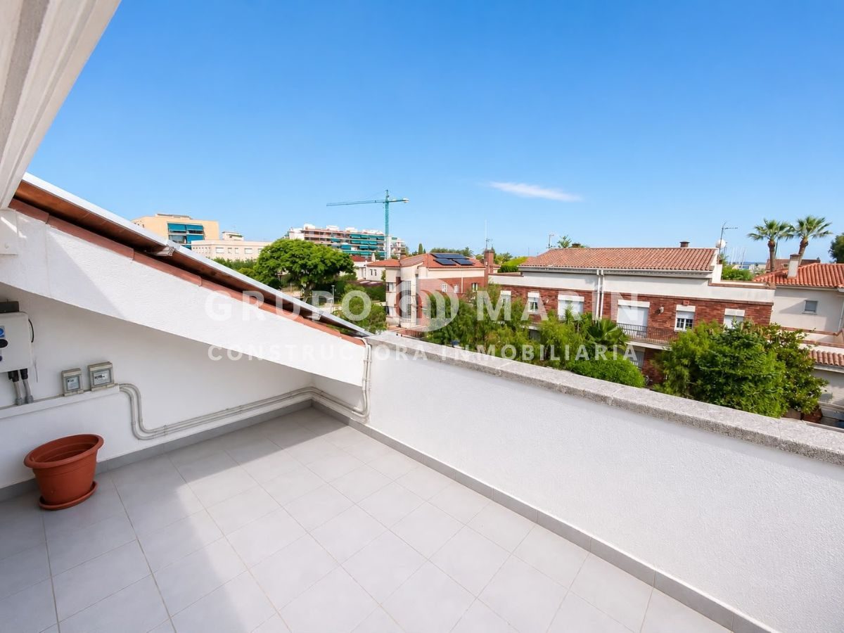 Casa con jardín y vistas al mar en Premià de Mar - Foto 6