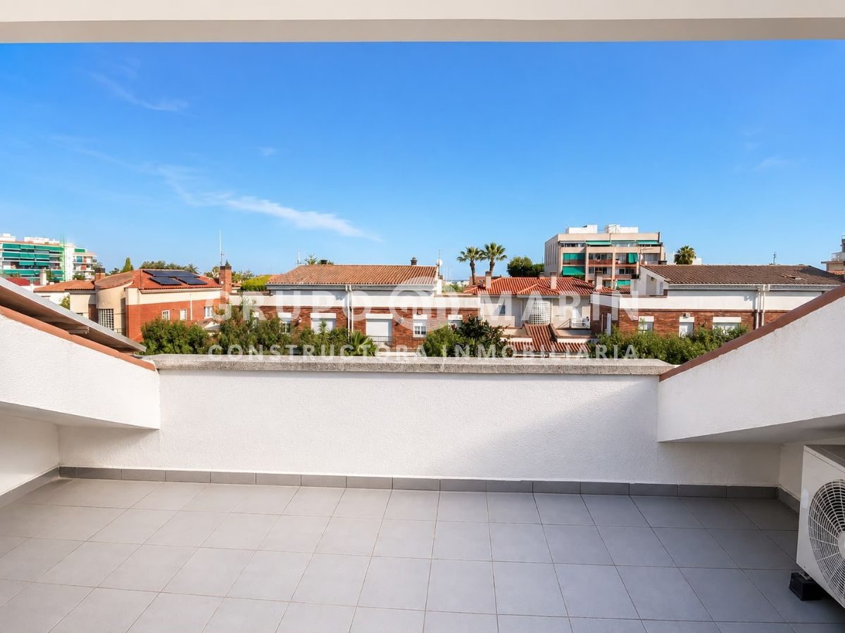 Casa con jardín y vistas al mar en Premià de Mar - Foto 7
