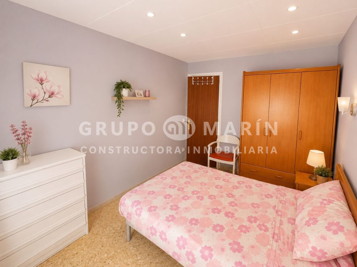 Magnífica vivienda, muy luminosa y con una distribución cómoda en Blanes! - Foto 20