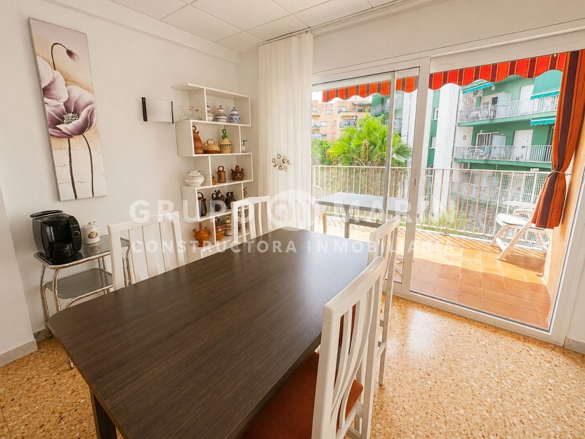 Magnífica vivienda, muy luminosa y con una distribución cómoda en Blanes! - Foto 4