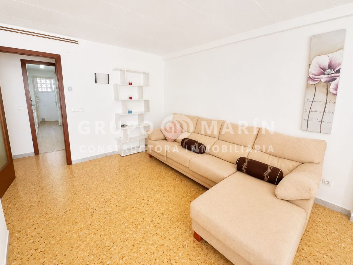 Magnífica vivienda, muy luminosa y con una distribución cómoda en Blanes! - Foto 6