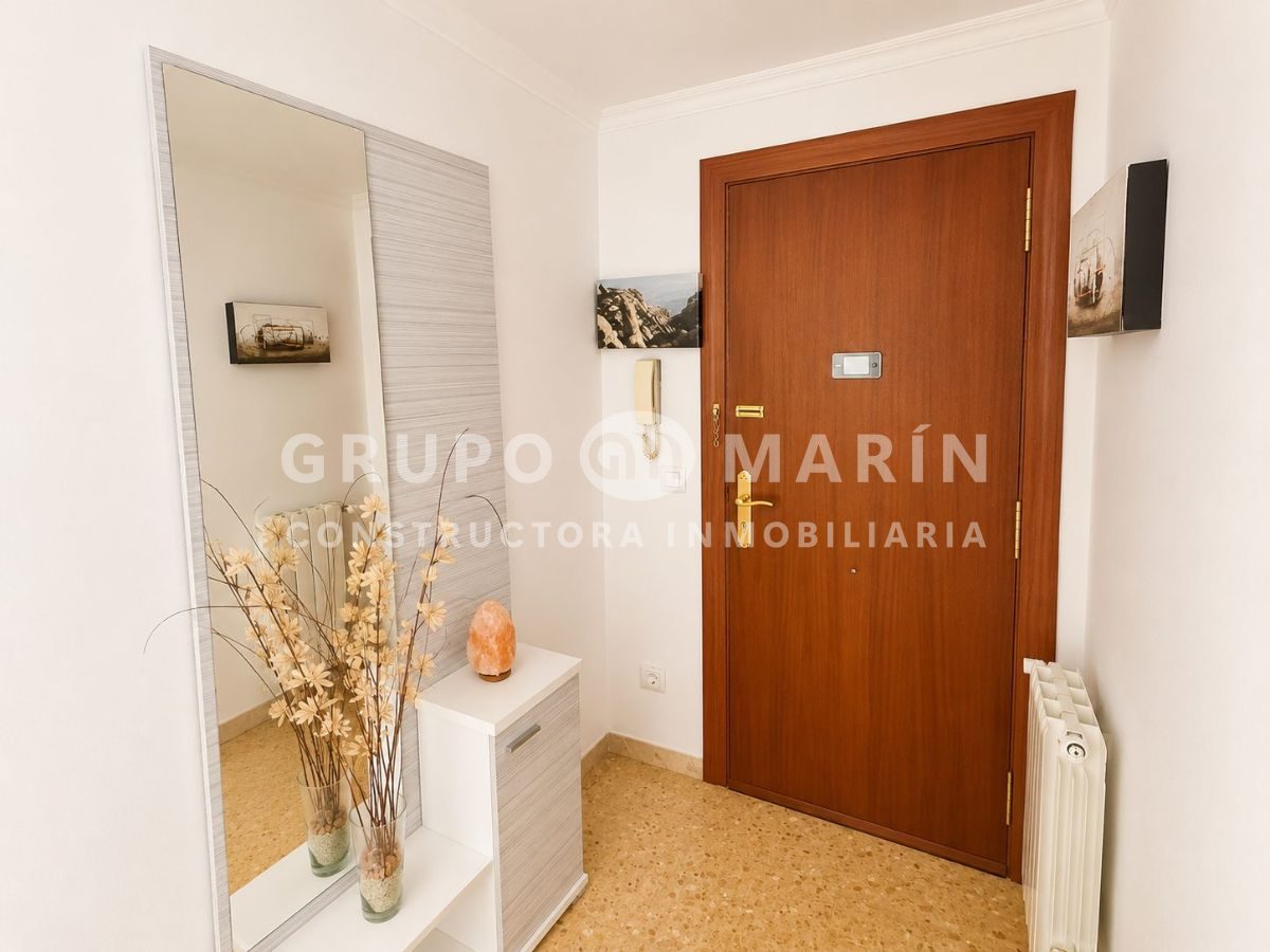 Magnífica vivienda, muy luminosa y con una distribución cómoda en Blanes! - Foto 8