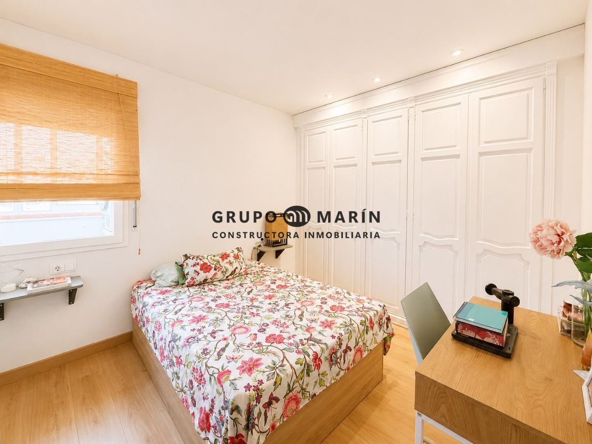 Duplex con espectaculares Vistas al Mar en Blanes - Foto 10