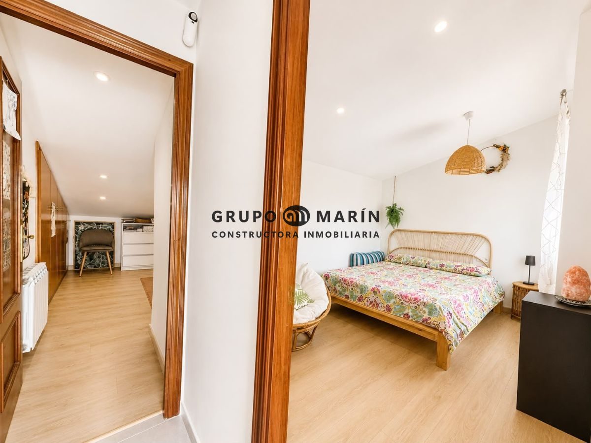 Duplex con espectaculares Vistas al Mar en Blanes - Foto 12