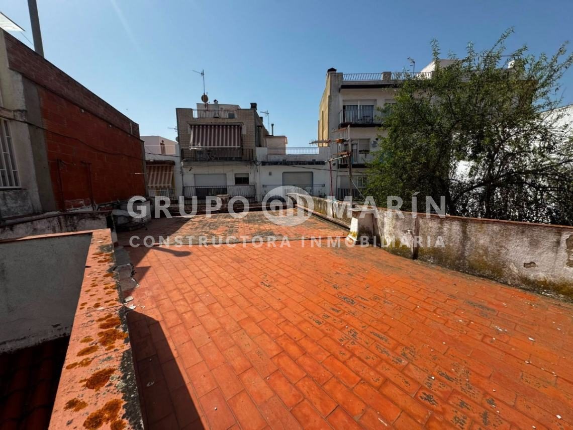 Casa ubicada en la Calle Guilleries de Blanes - Foto 6