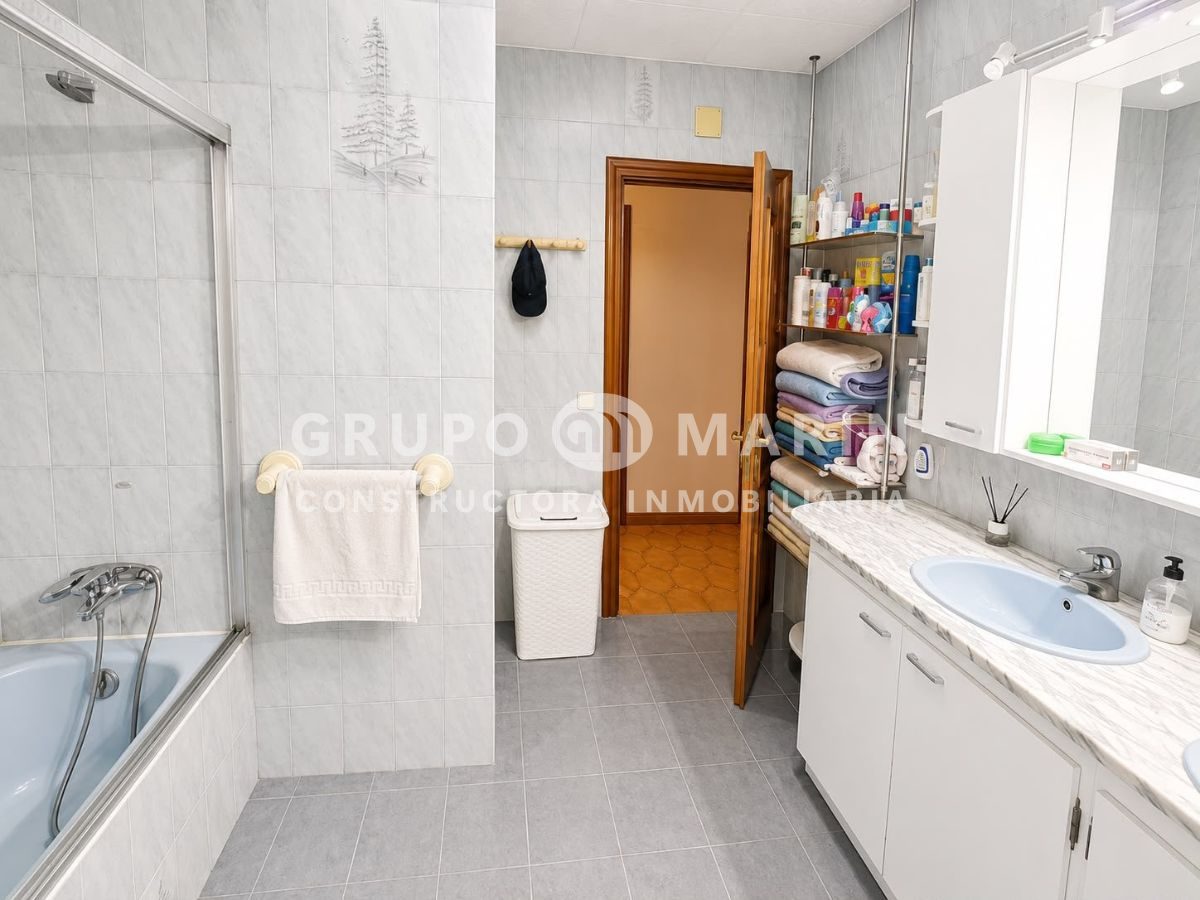 Negocio + Vivienda: Una Oportunidad Única de Inversión - Foto 25