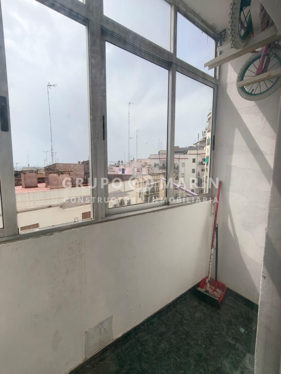 Piso de 3 habitaciones situado en el Carrer de L'Empordà, en Badalona - Foto 14