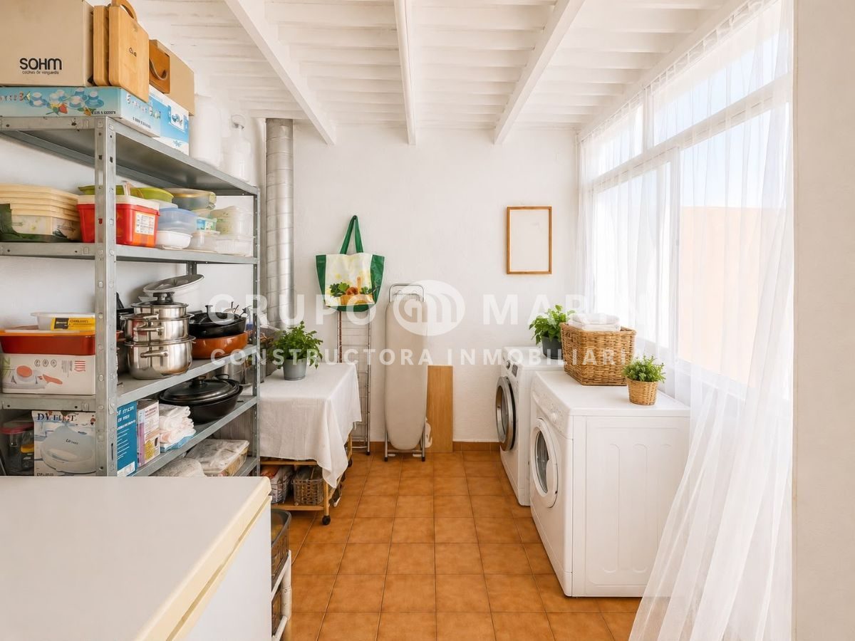 Casa con Encanto y Gran Potencial Comercial - Foto 23