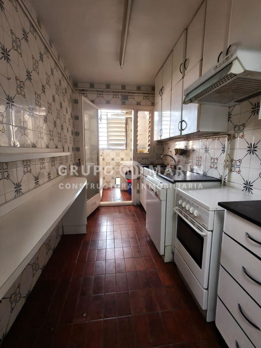 MAGNÍFICO piso de 102m² situado en la Avinguda de Xile, en pleno corazón de Les Corts - Foto 12