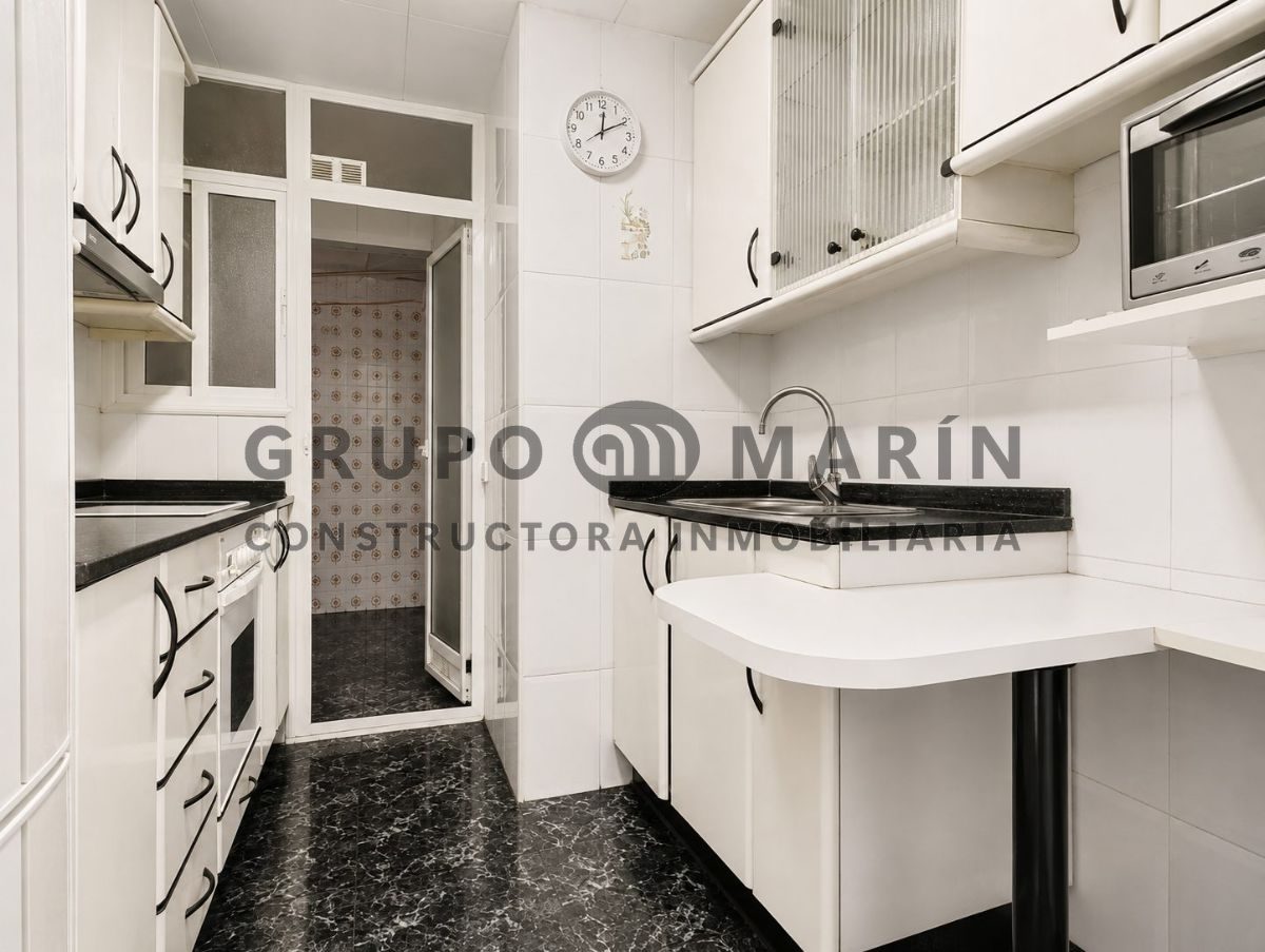 GRUPO MARÍN presenta esta fantástica vivienda en El Guinardó - Foto 10