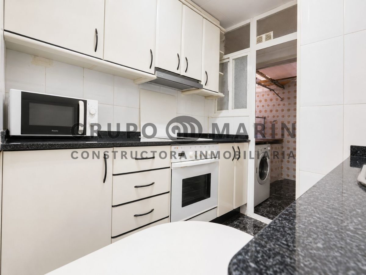 GRUPO MARÍN presenta esta fantástica vivienda en El Guinardó - Foto 9
