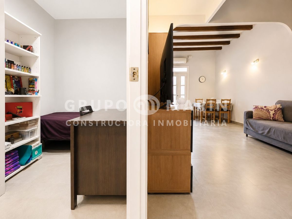 Piso con balcón  luz y encanto en Camp de l’Arpa – 2 habitaciones - Foto 6
