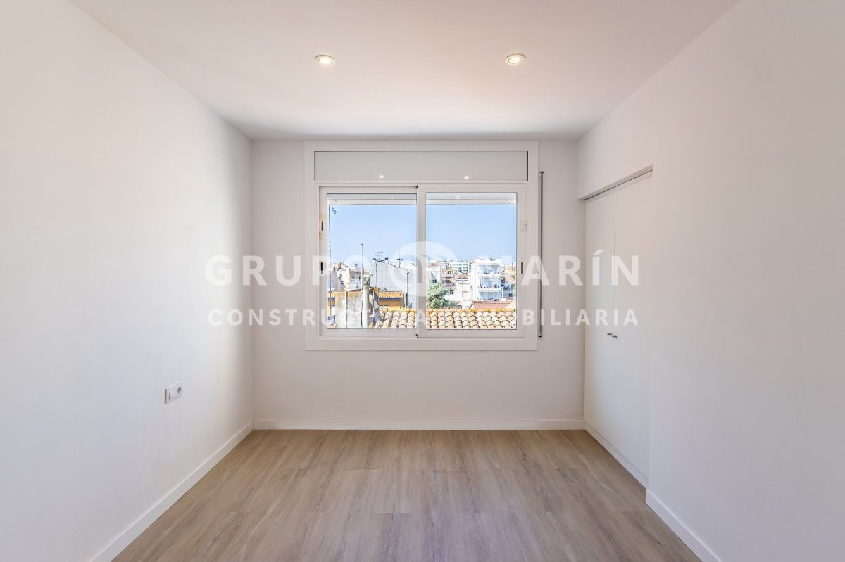 Piso reformado y muy luminoso en el centro de Malgrat de Mar - Foto 16