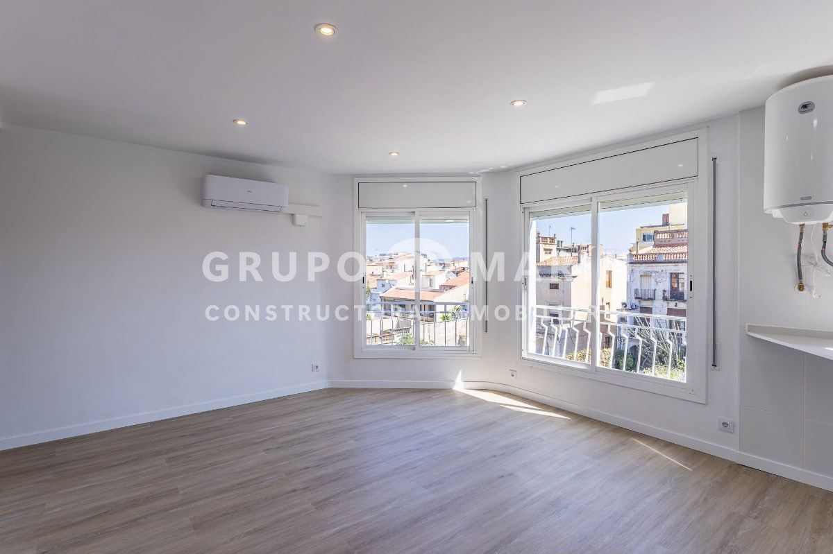 Piso reformado y muy luminoso en el centro de Malgrat de Mar - Foto 6