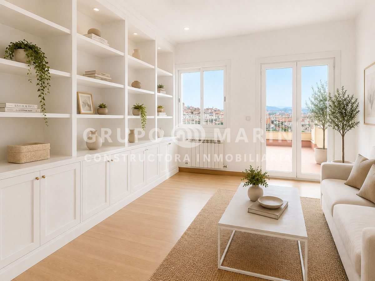 GRUPO MARIN presenta FANTASTICO Ático de 130m² en Badalona - Foto 15
