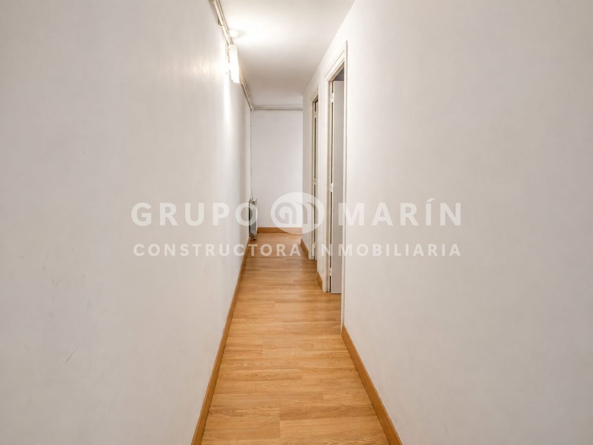 GRUPO MARIN presenta FANTASTICO Ático de 130m² en Badalona - Foto 24