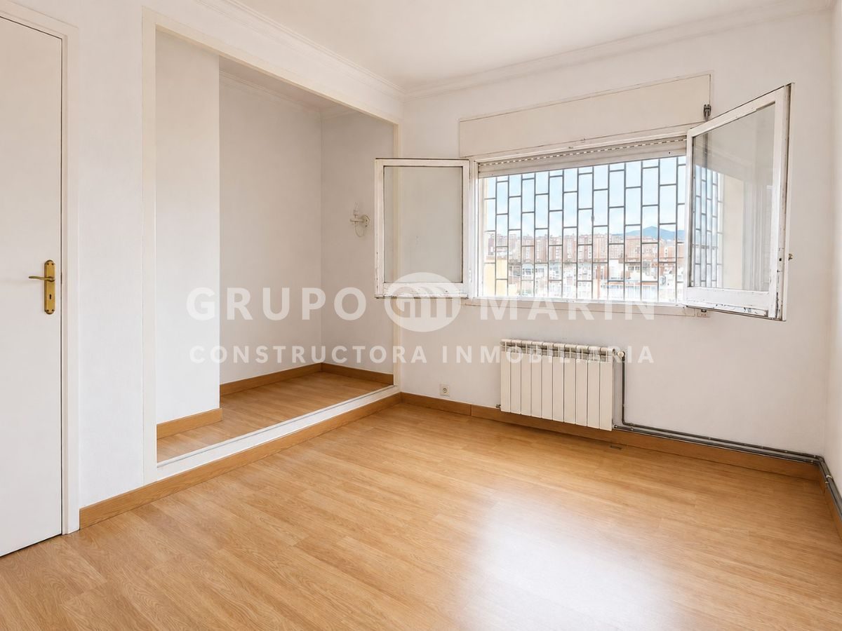 GRUPO MARIN presenta FANTASTICO Ático de 130m² en Badalona - Foto 26