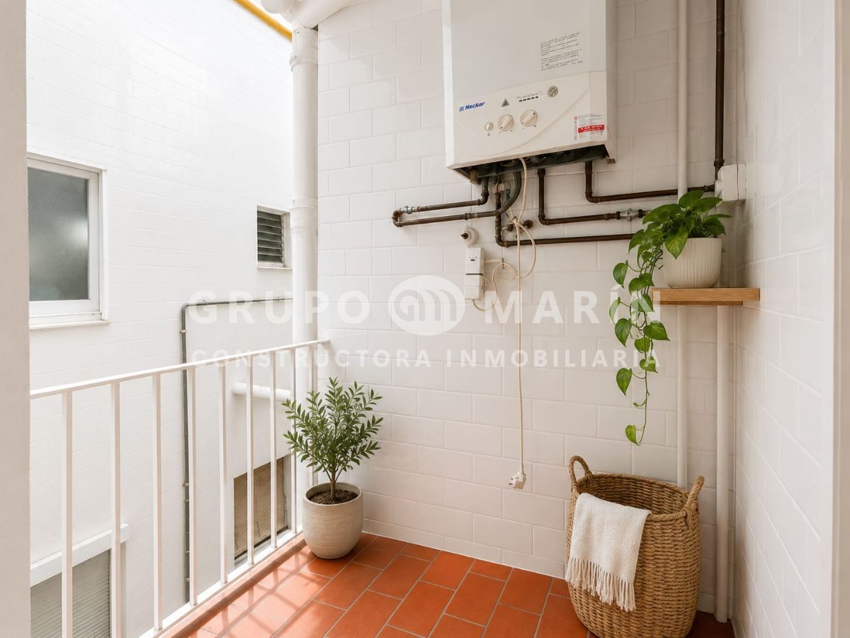 GRUPO MARIN presenta FANTASTICO Ático de 130m² en Badalona - Foto 37