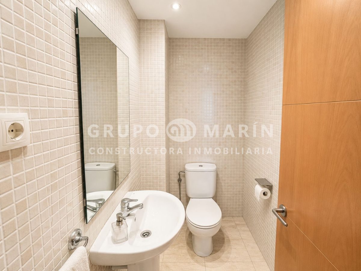 Ático de 160m² con gran terraza en Malgrat de Mar - Foto 15