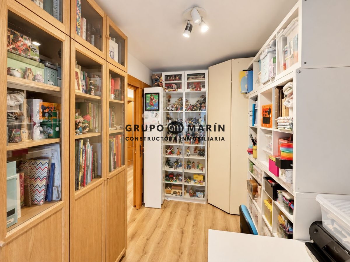 Piso en Venta en la Calle Enric Granados - Foto 12