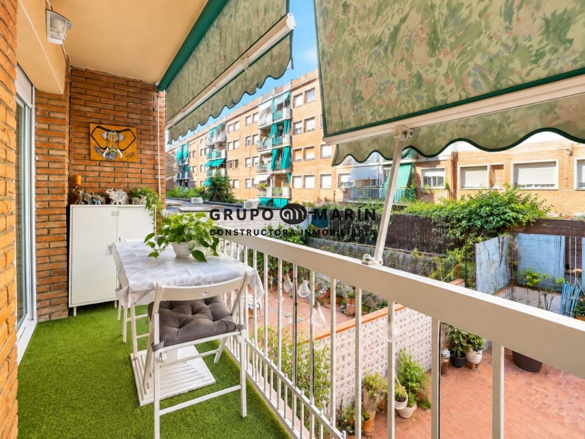 Piso en Venta en la Calle Enric Granados - Foto 5