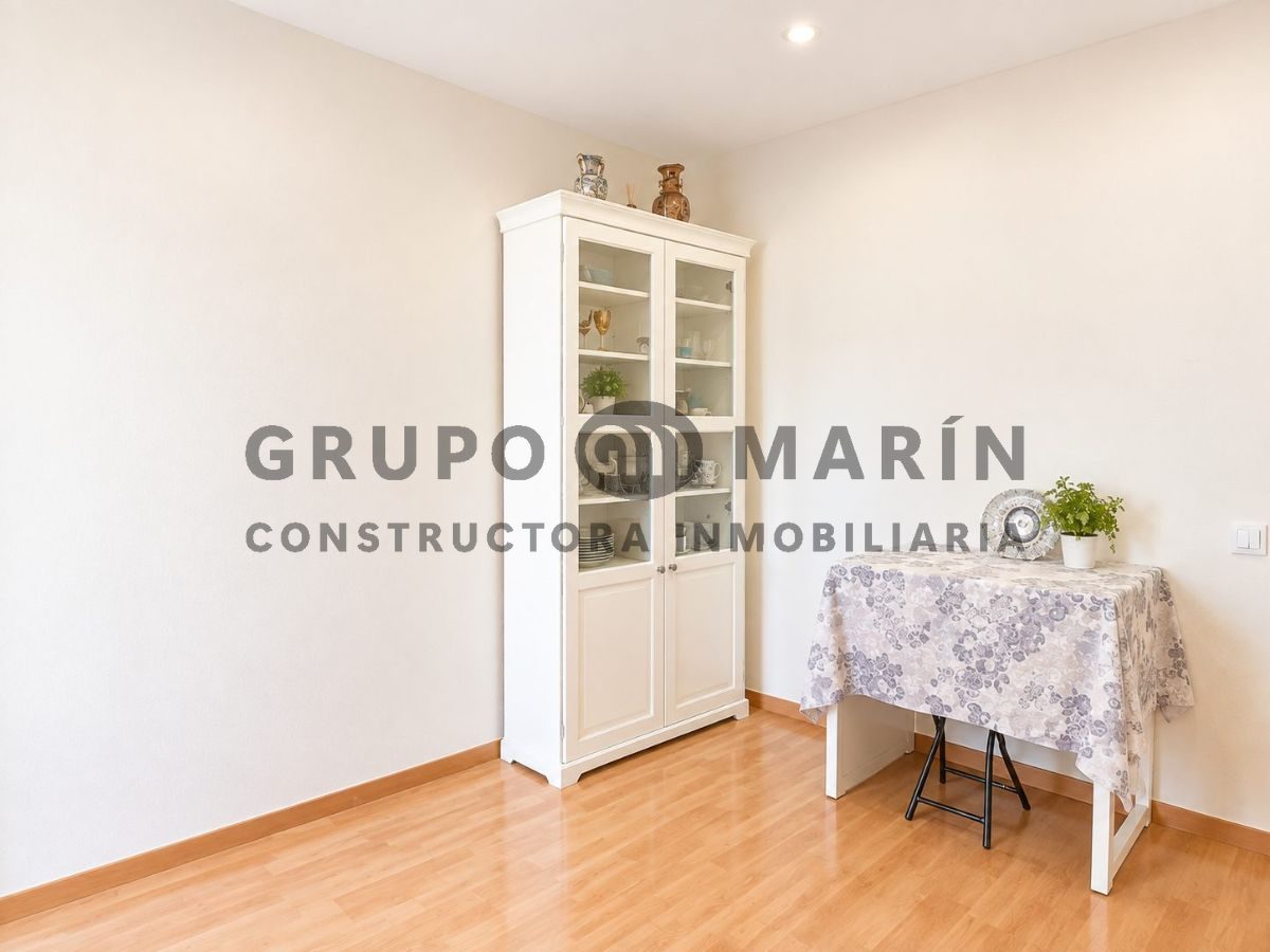 GRUPO MARÍN presenta EXCLUSIVA vivienda - piso junto al Hospital de Sant Pau - Foto 2