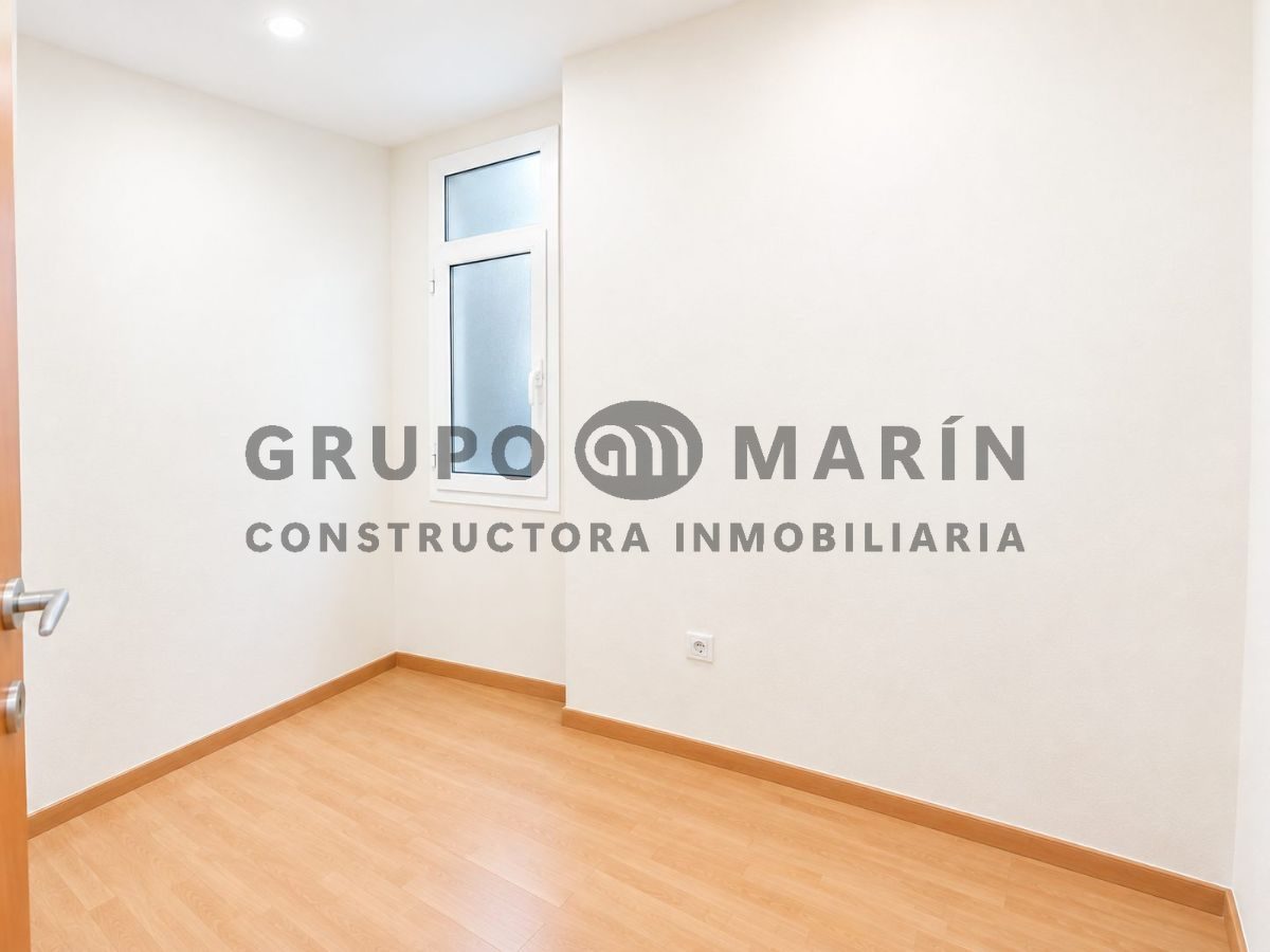 GRUPO MARÍN presenta EXCLUSIVA vivienda - piso junto al Hospital de Sant Pau - Foto 8