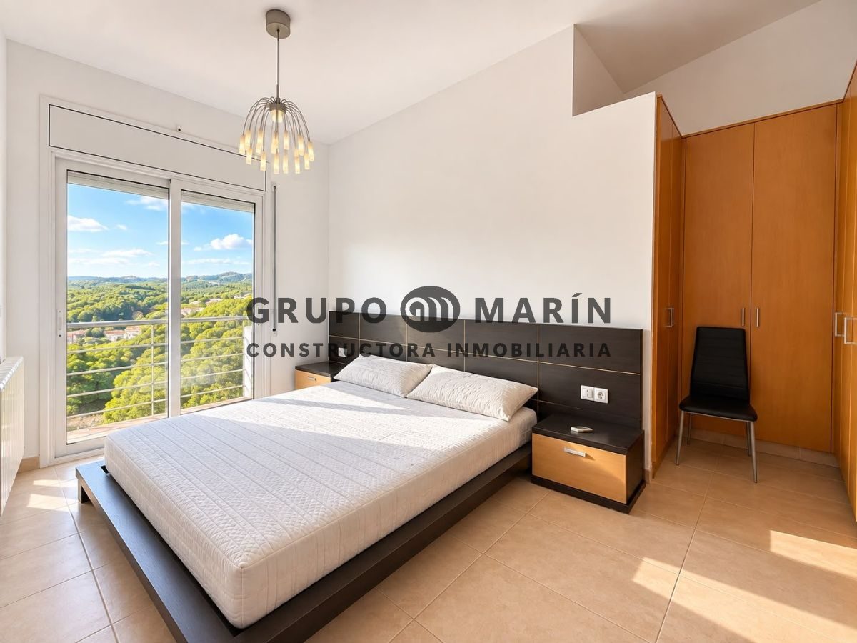 Espectacular casa reformada con piscina, jardín y vistas panorámicas en Santa Cristina - Foto 25