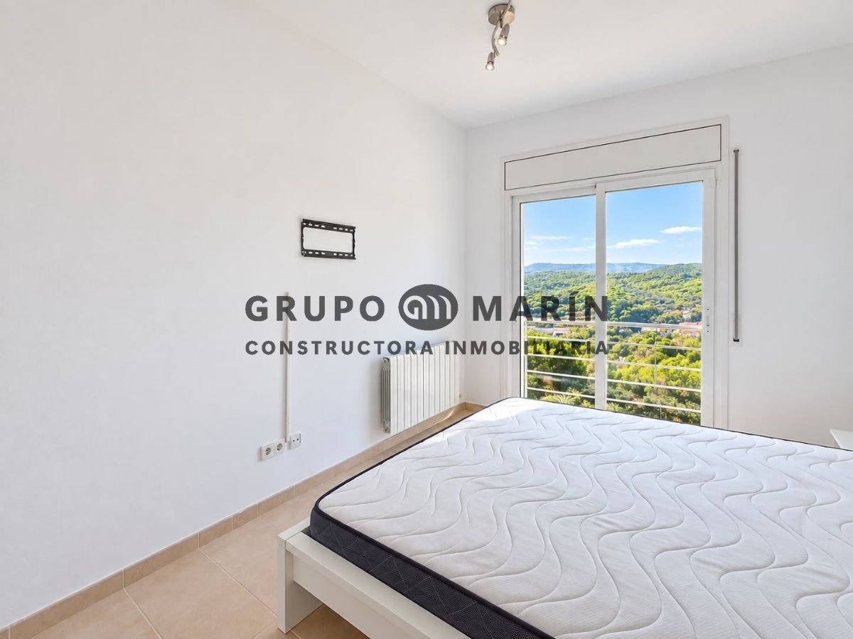 Espectacular casa reformada con piscina, jardín y vistas panorámicas en Santa Cristina - Foto 41