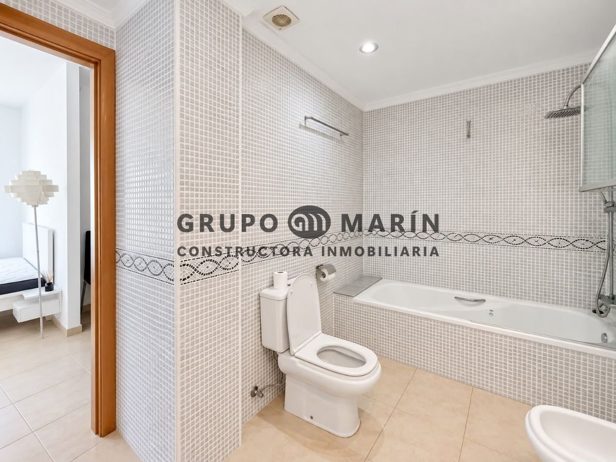 Espectacular casa reformada con piscina, jardín y vistas panorámicas en Santa Cristina - Foto 44