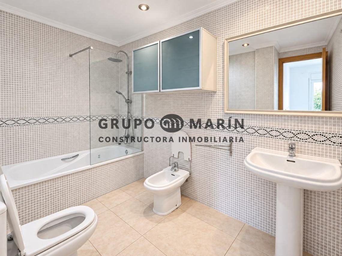 Espectacular casa reformada con piscina, jardín y vistas panorámicas en Santa Cristina - Foto 45