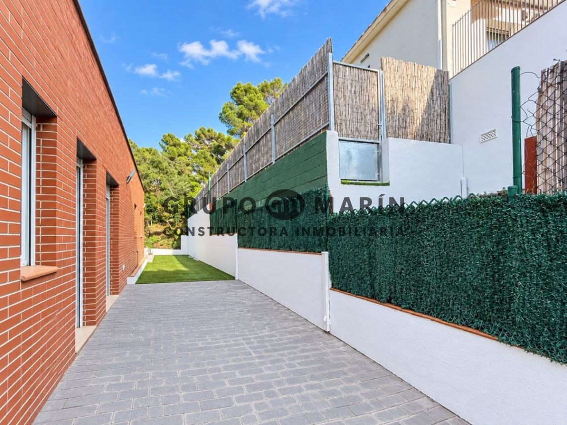 Espectacular casa reformada con piscina, jardín y vistas panorámicas en Santa Cristina - Foto 7