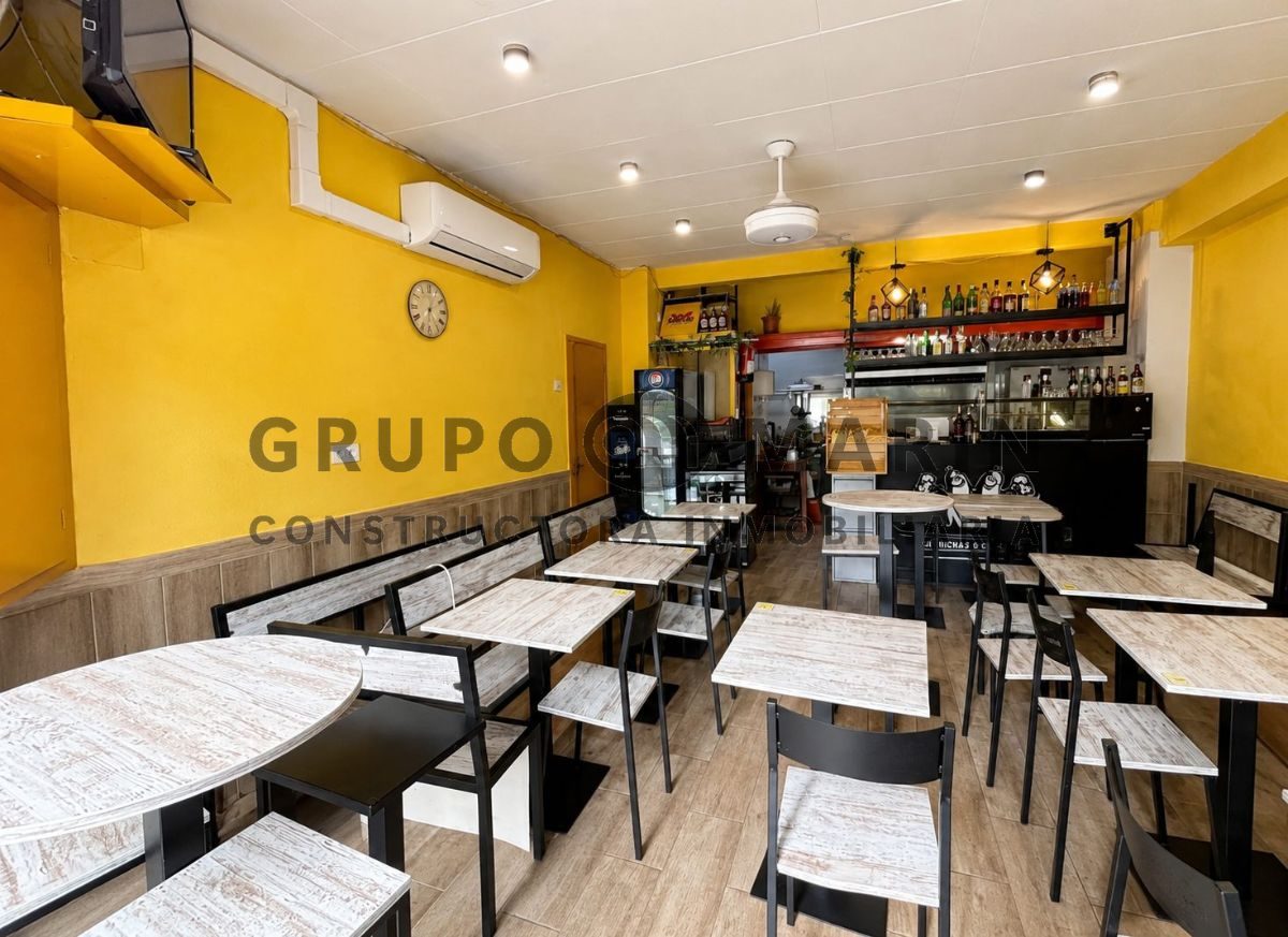 LOCAL COMERCIAL EN PROPIEDAD + NEGOCIO DE RESTAURACIÓN | LICENCIA C-2 - Foto 1