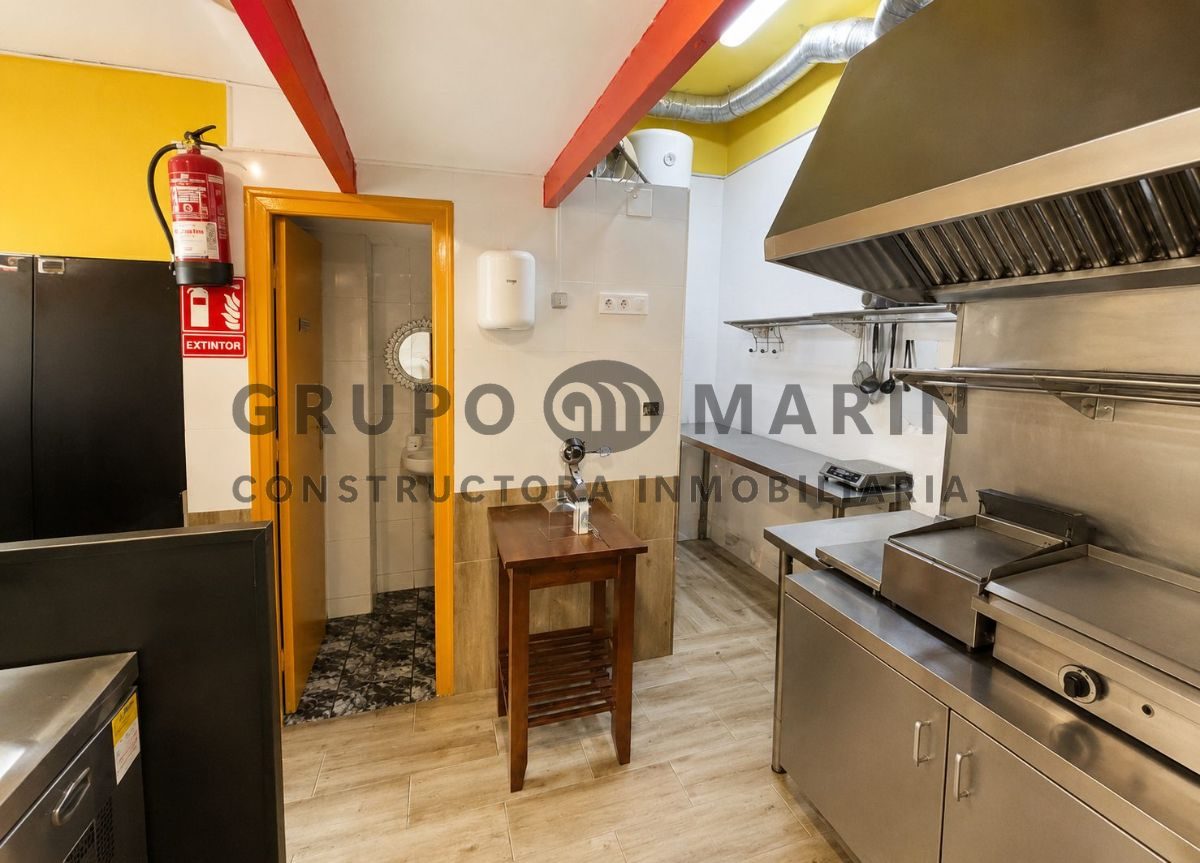 LOCAL COMERCIAL EN PROPIEDAD + NEGOCIO DE RESTAURACIÓN | LICENCIA C-2 - Foto 8