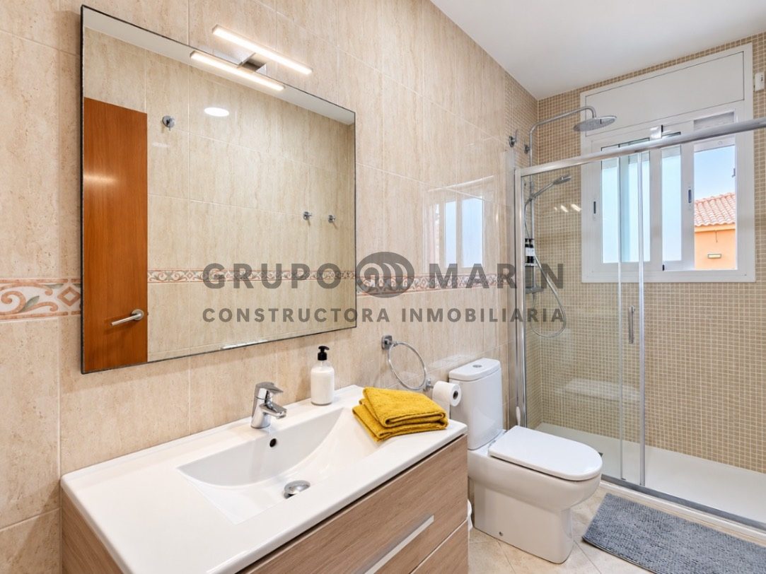 Casa reformada con piscina y LICENCIA TURISTICA - Foto 14