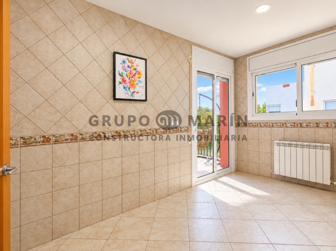 Casa reformada con piscina y LICENCIA TURISTICA - Foto 9