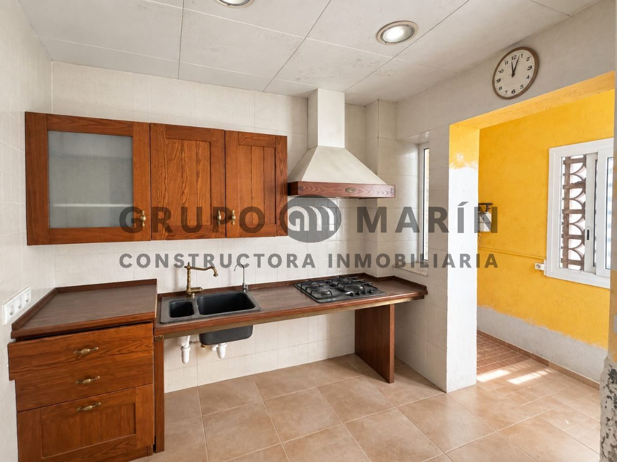 FANTÁSTICO BAJO EXTERIOR EN MONTGAT - Foto 10