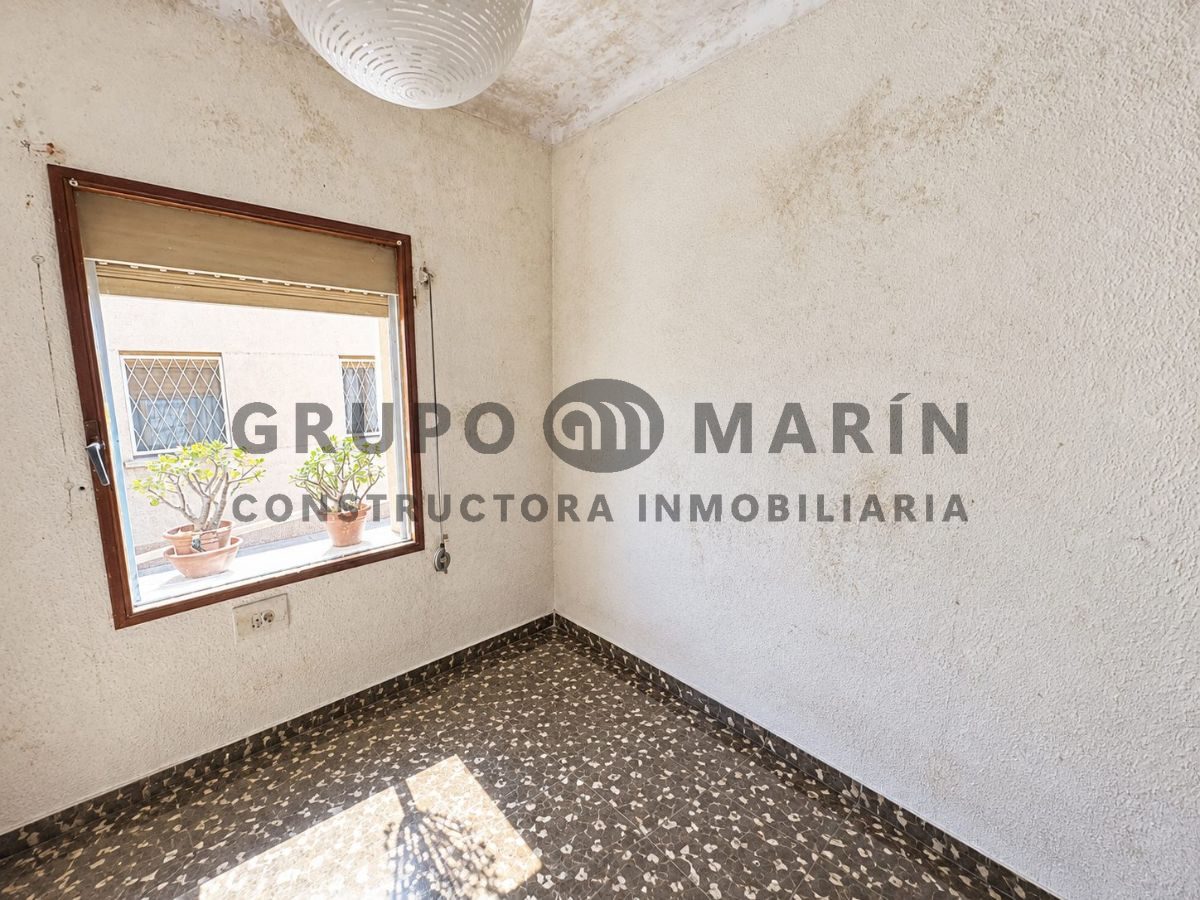 FANTÁSTICO BAJO EXTERIOR EN MONTGAT - Foto 14