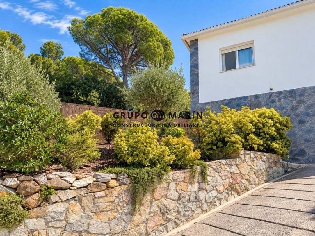 CASA EN VENTA EN ELS PINARS, LLORET DE MAR – VISTAS AL MAR Y A LA MONTAÑA - Foto 19
