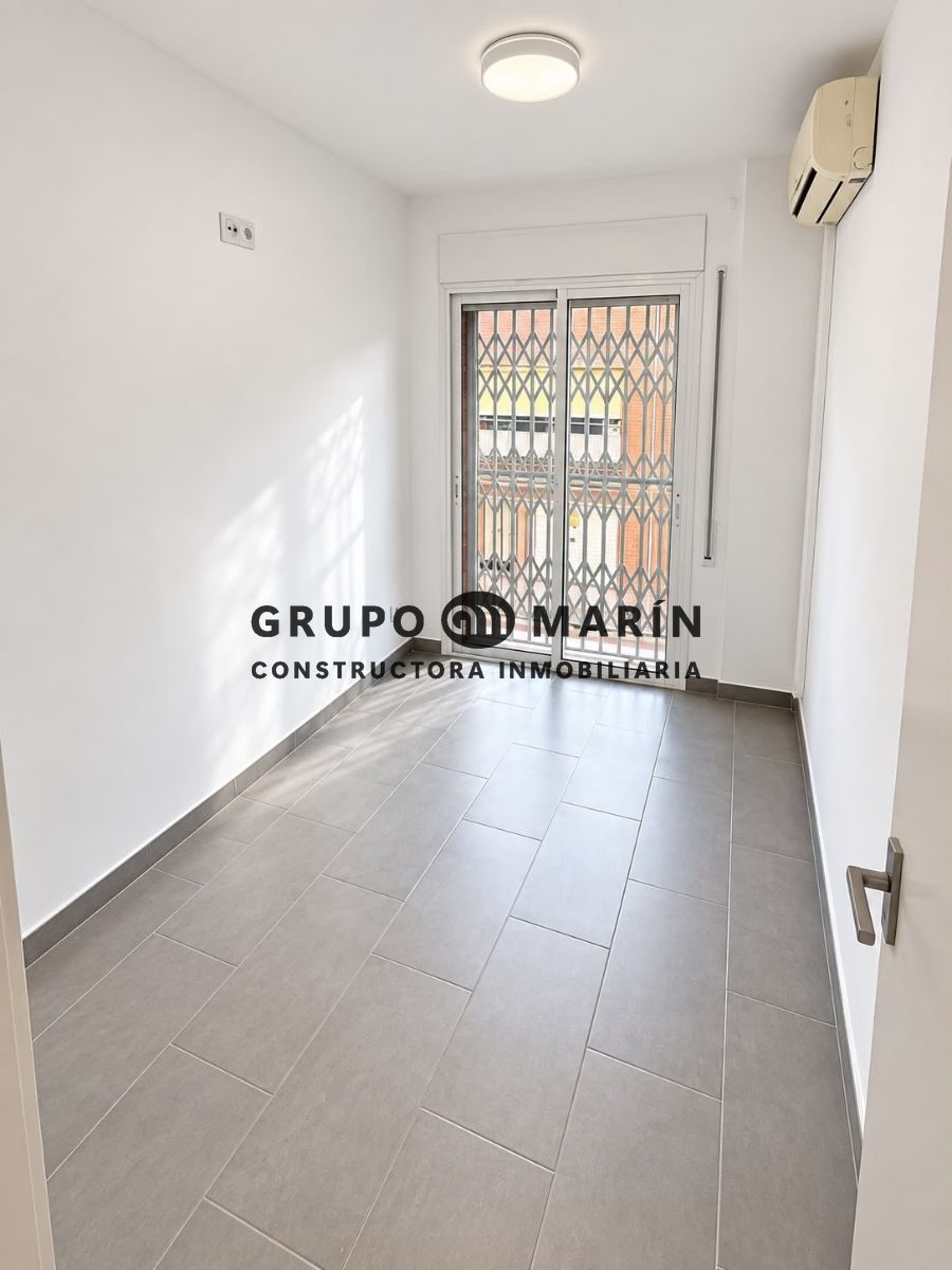 Piso con gran terraza, 3 habitaciones, parking y trastero en Palafolls - Foto 8