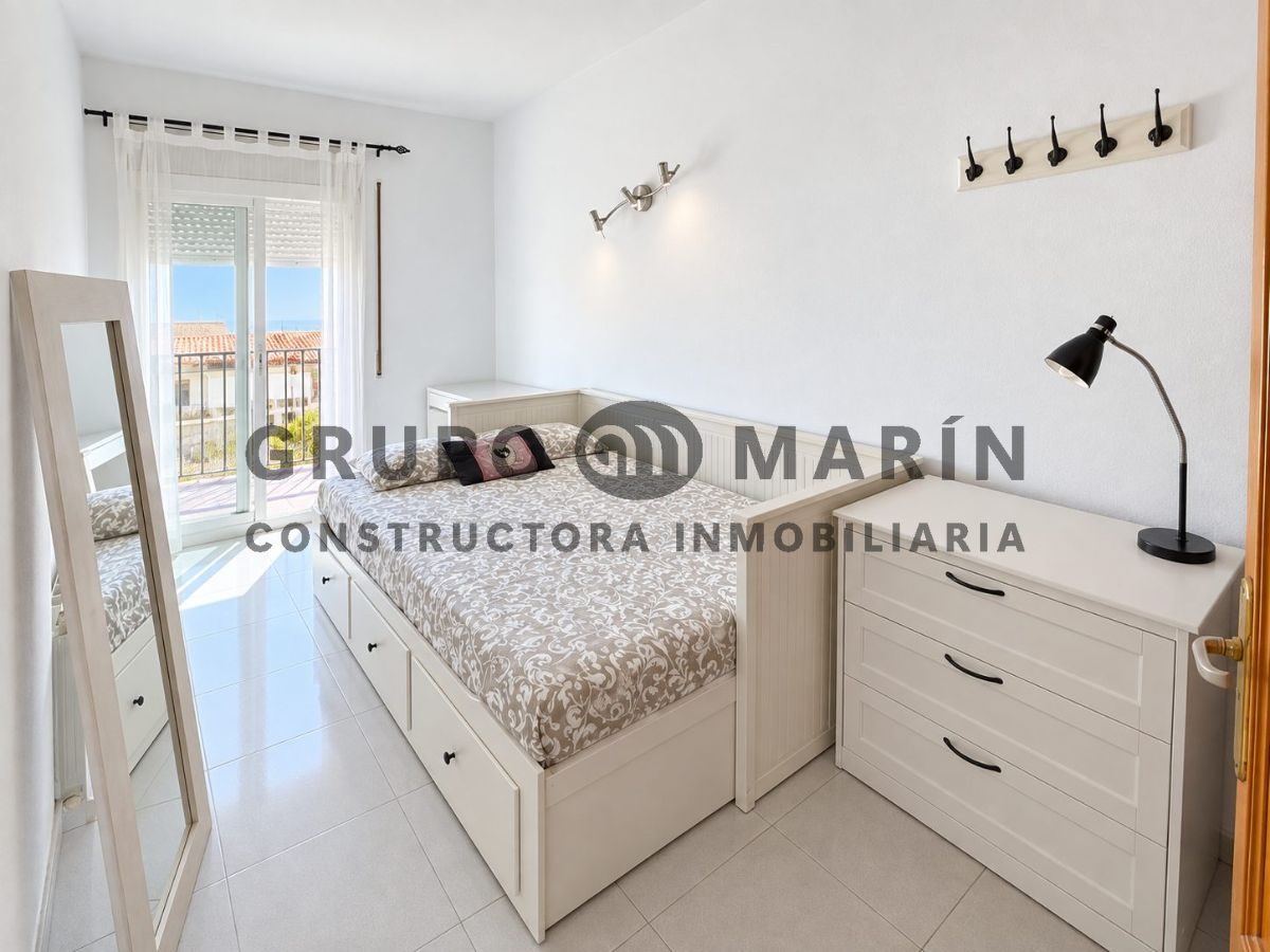 Casa de 4 habitaciones, 3 baños; distribuida en 3 plantas. - Foto 21