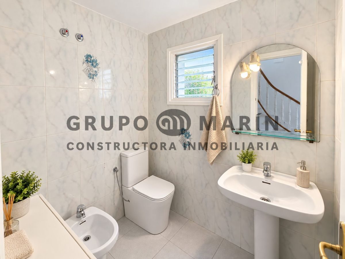 Casa de 4 habitaciones, 3 baños; distribuida en 3 plantas. - Foto 8
