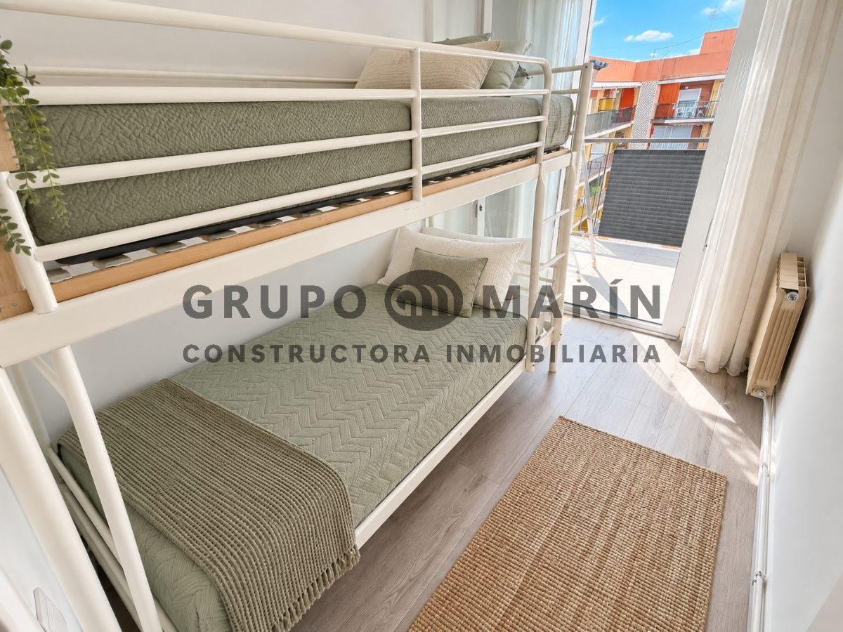 ESPECTACULAR ÁTICO EN PRIMERA LÍNEA DE MAR CON LICENCIA TURÍSTICA - Foto 20