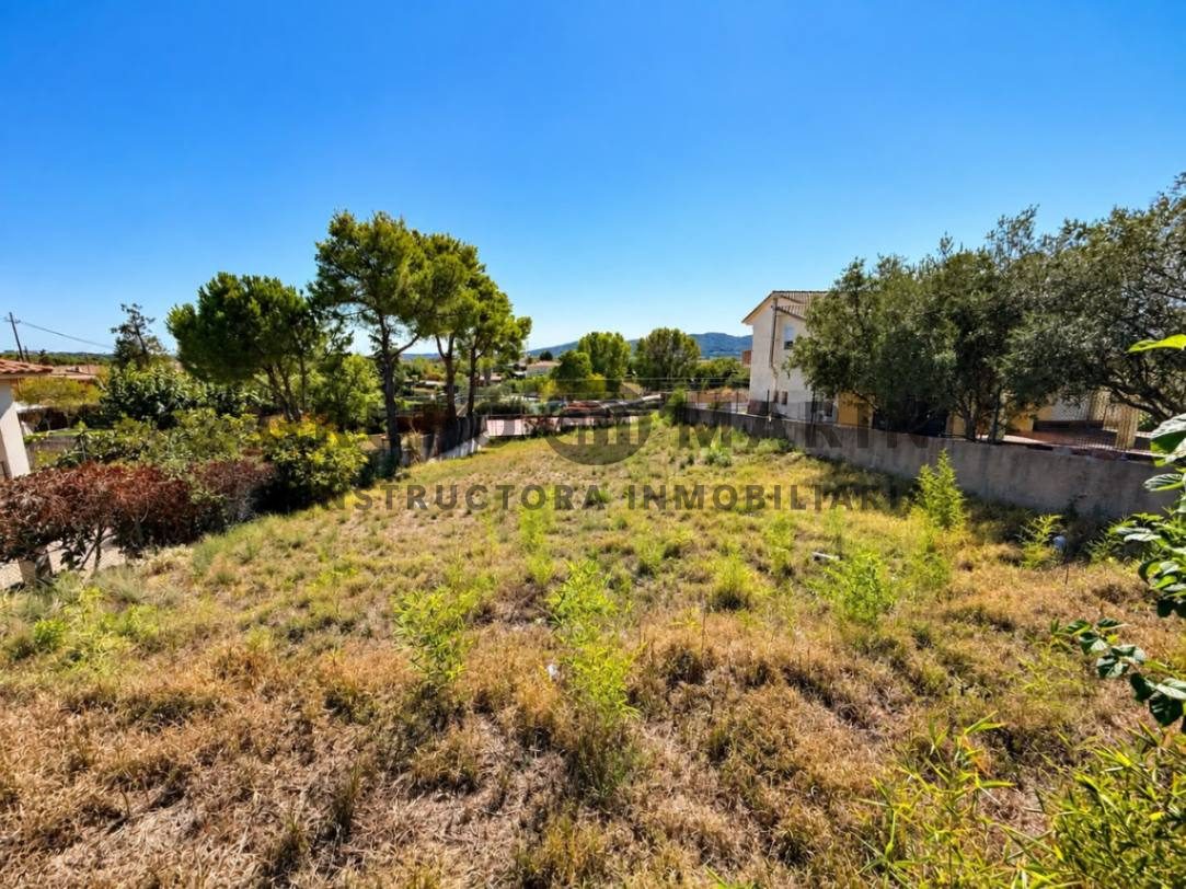 Proyecto de vivienda unifamiliar de aprox. 200 m² con piscina en Mas Mora – Parcela de 831 m² - Foto 7