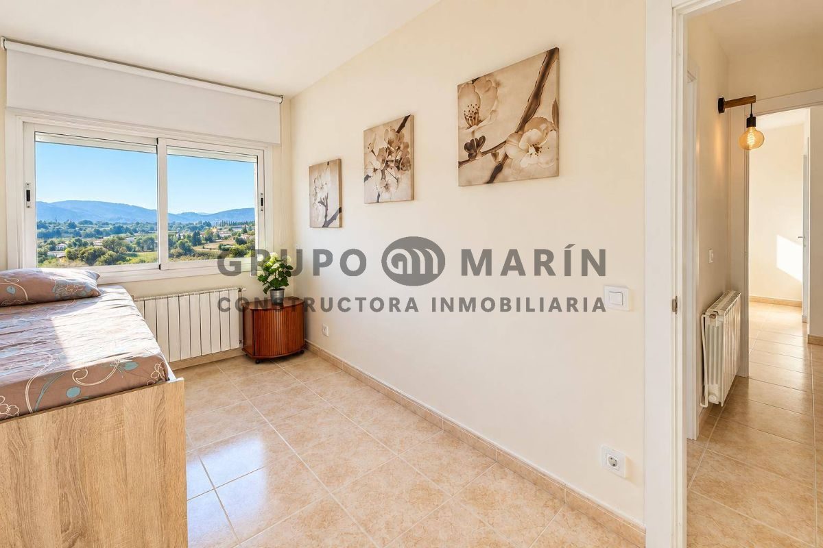 ¡Espectacular piso reformado en Palafolls! - Foto 26