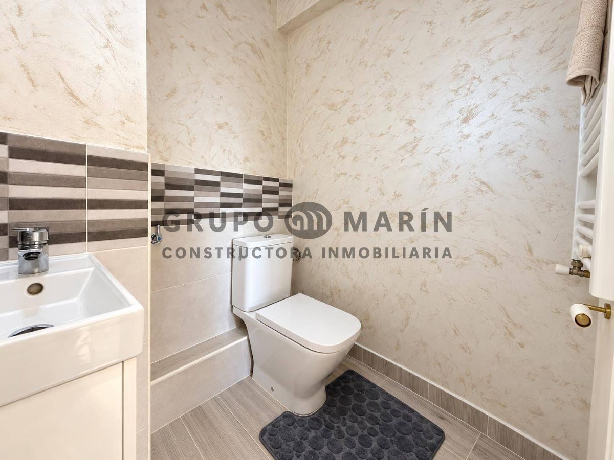 ¡Espectacular piso reformado en Palafolls! - Foto 28