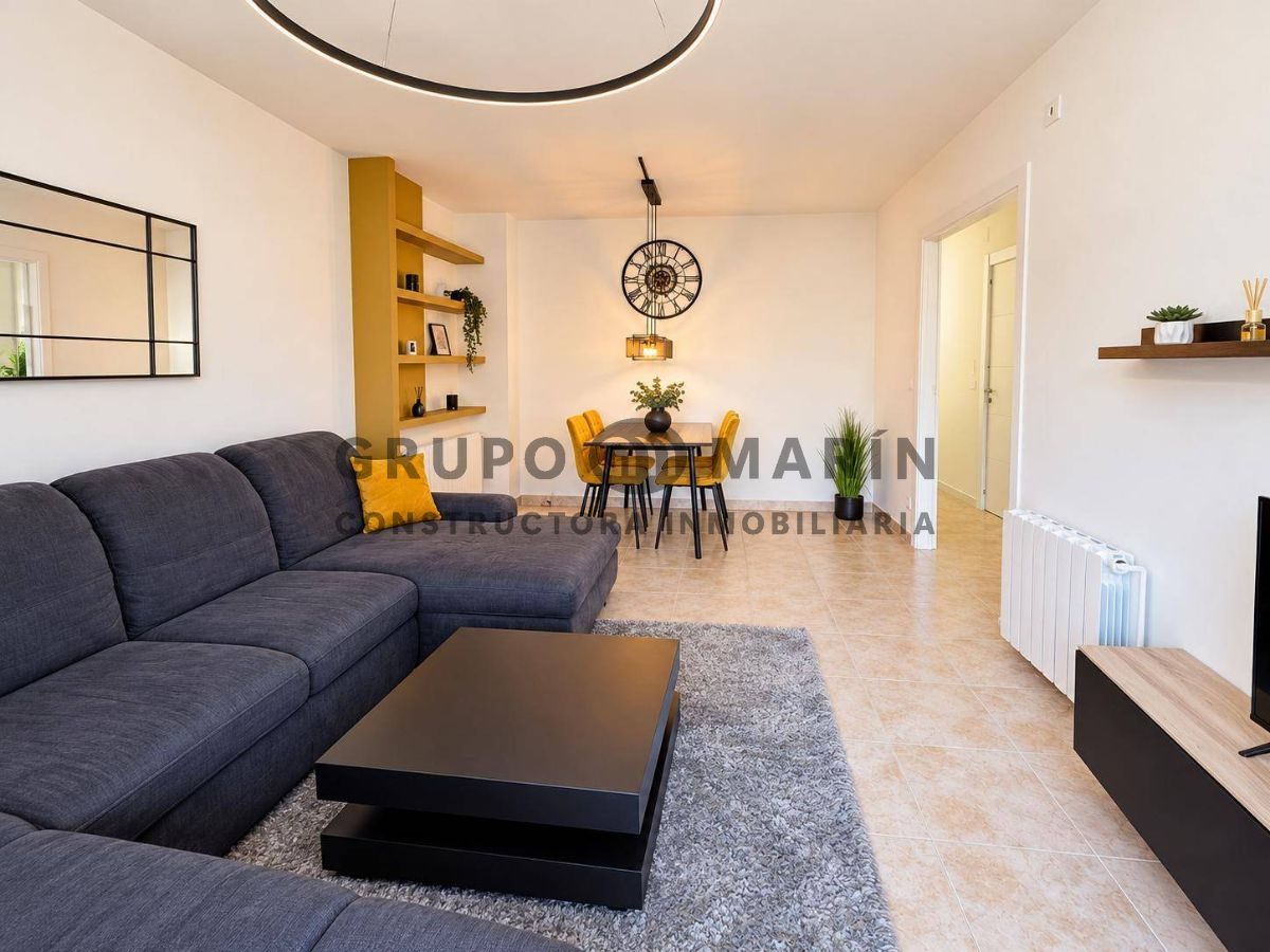 ¡Espectacular piso reformado en Palafolls! - Foto 6