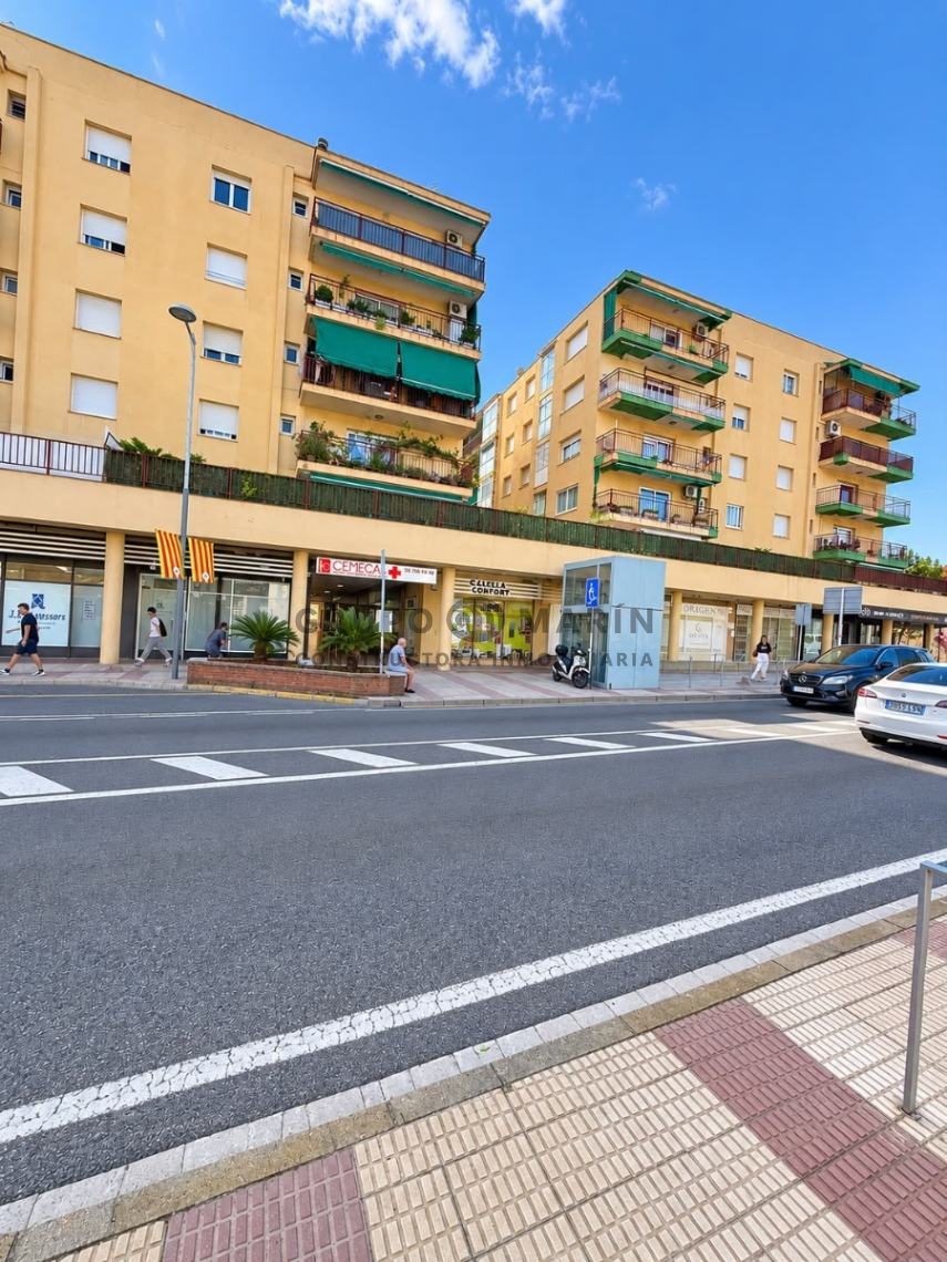 LOCAL COMERCIAL DE 150 M² EN UBICACIÓN ESTRATÉGICA EN CALELLA – NACIONAL II - Foto 7