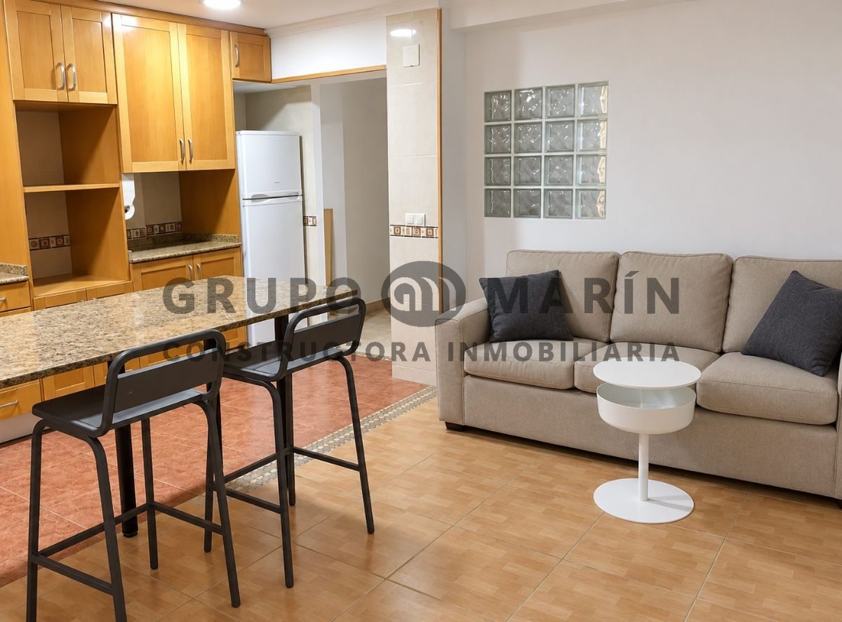 PISO 2 HABITACIONES VIA JULIA - Foto 1