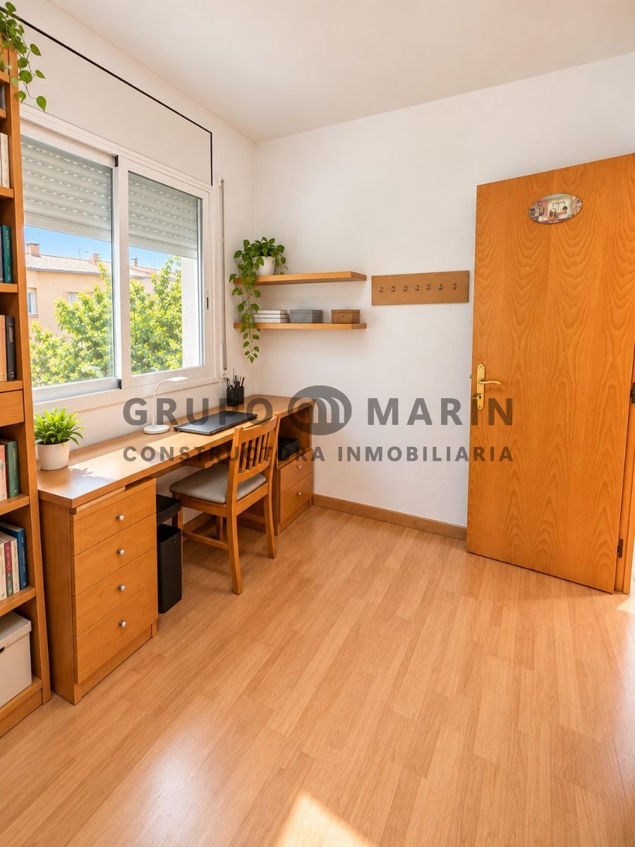 Piso exterior con gran terraza-jardín privada en Cubelles - Foto 11